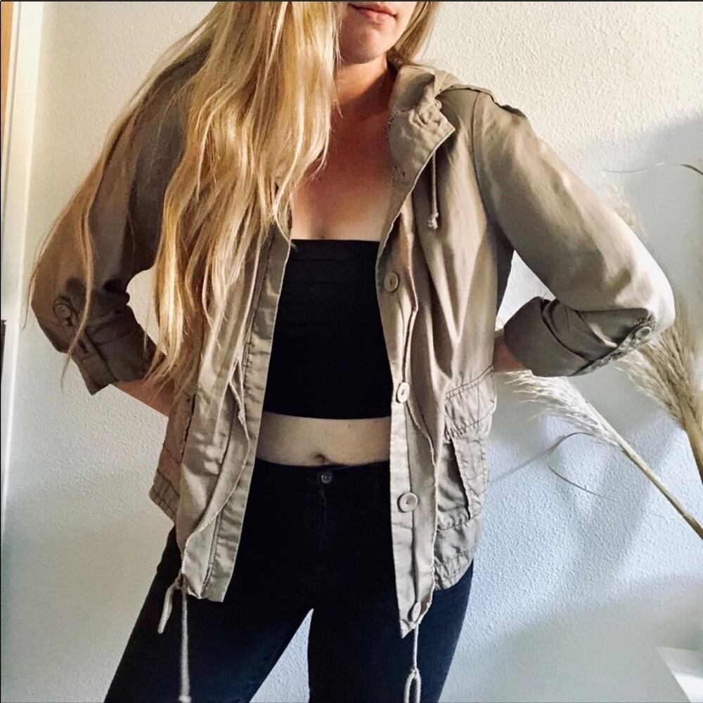 ANTHROPOLOGIE Daughters Liberation Tan Khaki Button Hood Anorak Jacket Coat S